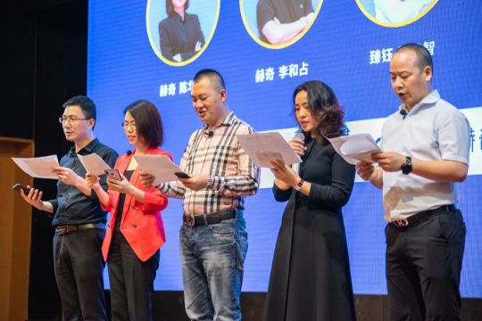 品牌大事|燈飾采購盛宴，2020星光榮耀王者聯(lián)盟聯(lián)合新品發(fā)布會