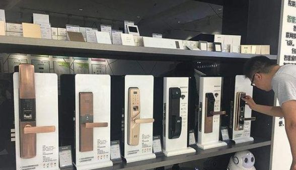 家家戶戶都用上智能鎖了,沒用上的趕緊看過來 家家戶戶都用上智能鎖了,沒用上的趕緊看過來
