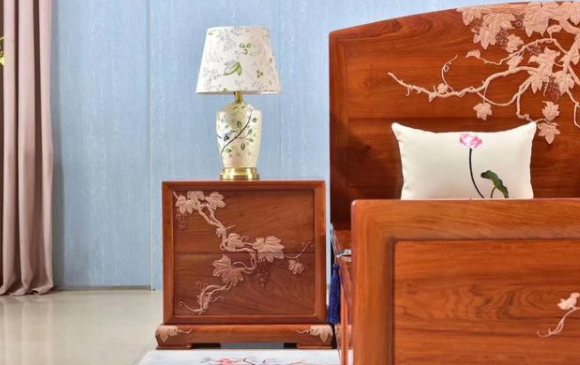 睡眠都不好,換一張國標紅木大果紫檀床試一試 睡眠都不好,換一張國標紅木大果紫檀床試一試