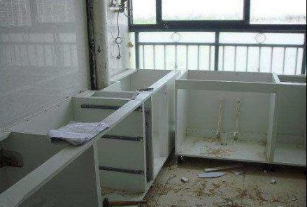 安裝櫥柜別省錢,漏裝了這個最重要的東西 安裝櫥柜別省錢,漏裝了這個最重要的東西