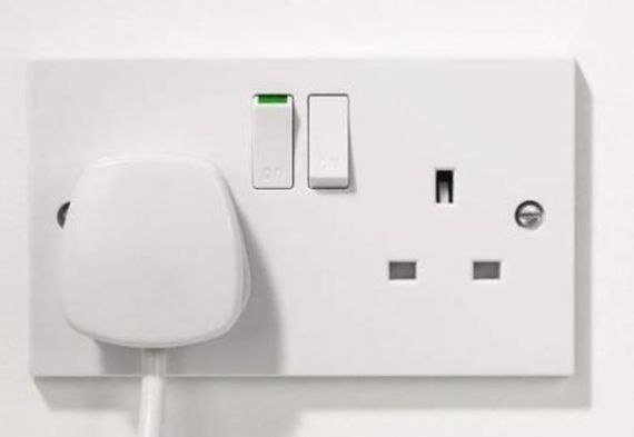 導(dǎo)購(gòu)知識(shí)|用電安全大學(xué)問(wèn),開(kāi)關(guān)插座保養(yǎng)的4大秘訣 導(dǎo)購(gòu)知識(shí)|用電安全大學(xué)問(wèn),開(kāi)關(guān)插座保養(yǎng)的4大秘訣