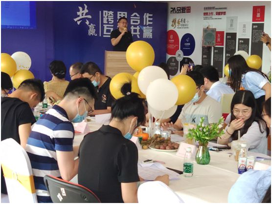 合作共贏 佛山建材行業(yè)商會(huì)資源對(duì)接會(huì)(品愛專場(chǎng))成功舉辦 合作共贏 佛山建材行業(yè)商會(huì)資源對(duì)接會(huì)(品愛專場(chǎng))成功舉辦