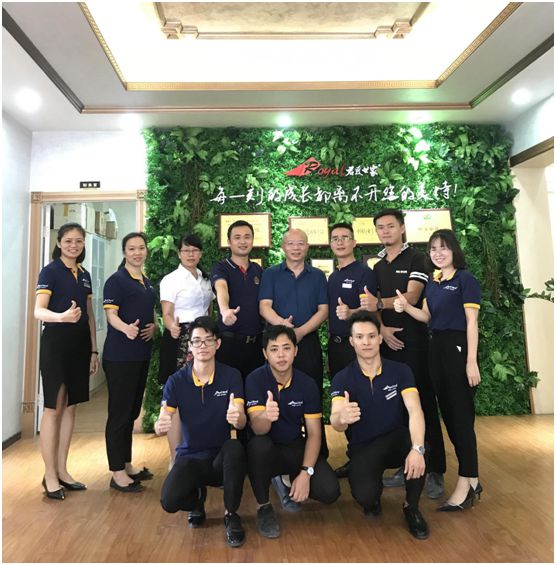 君匠世家藝術壁材 攜手華南理工大學涂偉萍教授技術創新