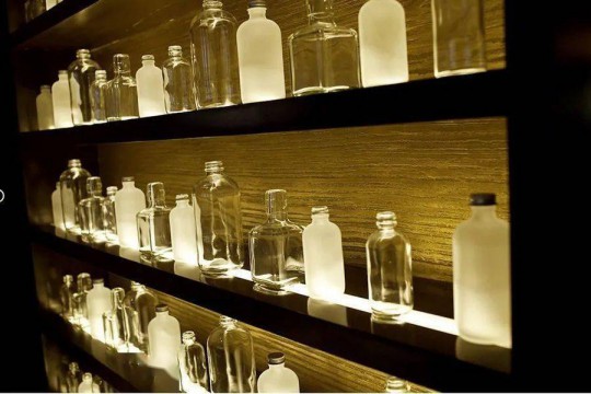 案例 | 線型照明,讓用餐環境更有情調 案例 | 線型照明,讓用餐環境更有情調