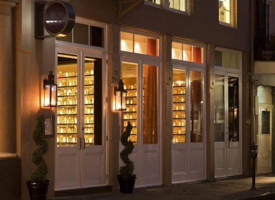 案例 | 線型照明,讓用餐環境更有情調 案例 | 線型照明,讓用餐環境更有情調