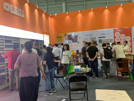 百強家具板系列| 每一面 不止有面 百強家具板系列| 每一面 不止有面