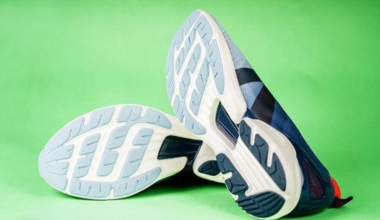 兼具實力和顏值的三款高性價比跑鞋,你最喜歡哪一款? 兼具實力和顏值的三款高性價比跑鞋,你最喜歡哪一款?