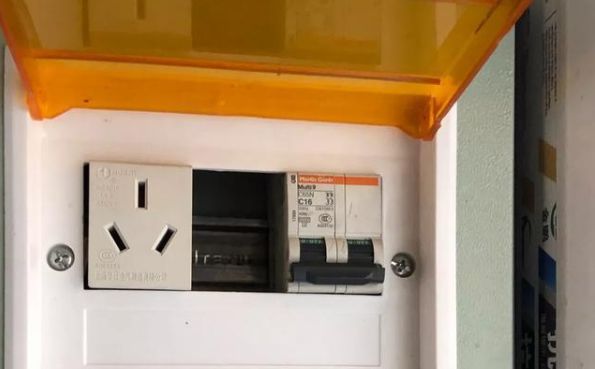 給大家解答電熱水器漏電跳閘的相關問題 給大家解答電熱水器漏電跳閘的相關問題