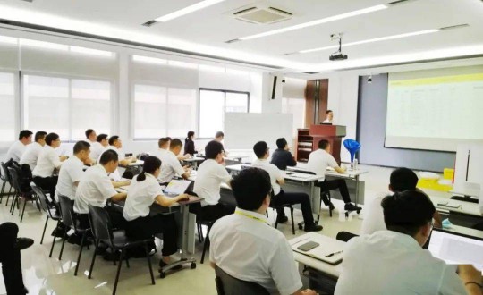 有沒有人知道,TCL照明、龍勝、嘉美等年中忙什么? 有沒有人知道,TCL照明、龍勝、嘉美等年中忙什么?