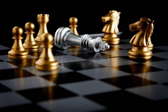 曼科“詩朗”系列新品即將上線，業(yè)界對這個(gè)老電工品牌充滿期待