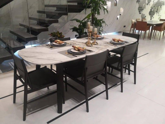 老牛說︱在巖板新賽道,你離“德賽斯模式”有多遠? 老牛說︱在巖板新賽道,你離“德賽斯模式”有多遠?