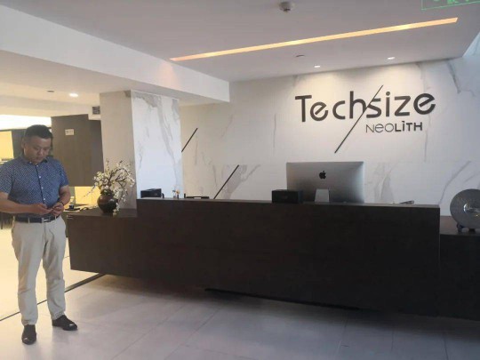 老牛說︱在巖板新賽道,你離“德賽斯模式”有多遠? 老牛說︱在巖板新賽道,你離“德賽斯模式”有多遠?