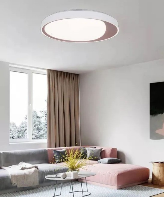 客廳主燈應(yīng)該如何挑選， 是吸頂燈，吊燈，還是？