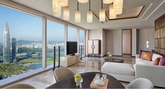 工程案例|寶輝燈飾助力萊佛士酒店打造奢華傳奇！