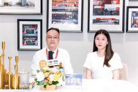 人氣爆棚超震撼!!派雅門窗攜“至臻新品”驚艷建博會！ 