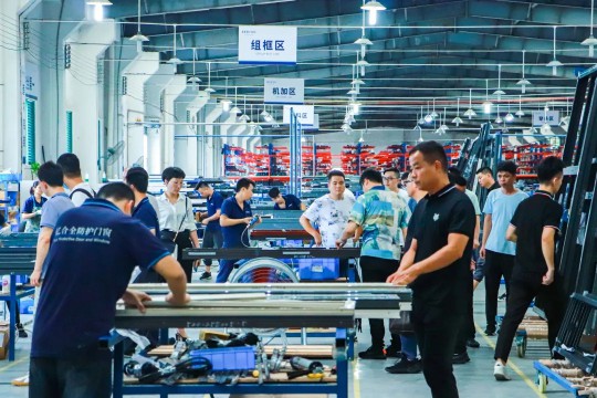 攜手大國品牌·創享千億財富 | 億合門窗招商峰會圓滿落幕