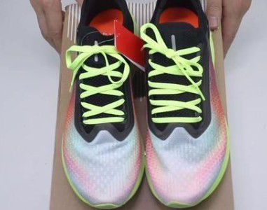 如果你想買一雙國產(chǎn)跑鞋，試試這兩雙吧!