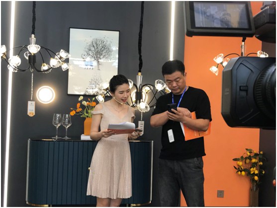 千佳元燈飾新品云直播火熱繼續 遼吉專場贏創新篇