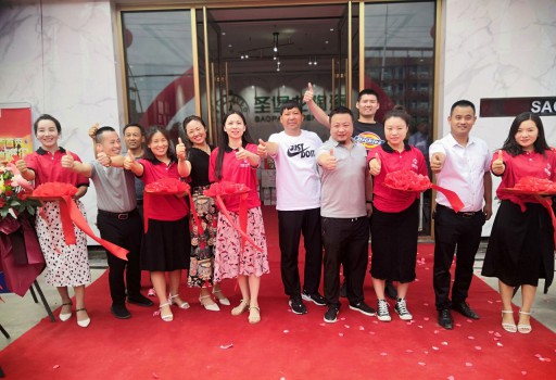 再開兩店,圣堡龍陶瓷接力棒火速傳到浙江嵊州、河南永城 再開兩店,圣堡龍陶瓷接力棒火速傳到浙江嵊州、河南永城