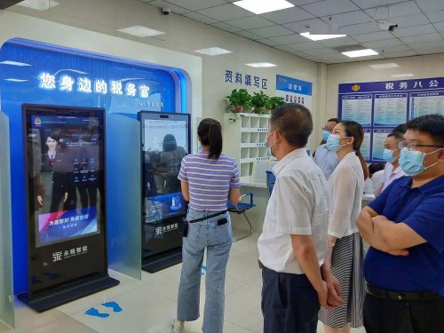 全面落實“深瑞LED合作十條”，一批LED企業考察江西瑞昌 