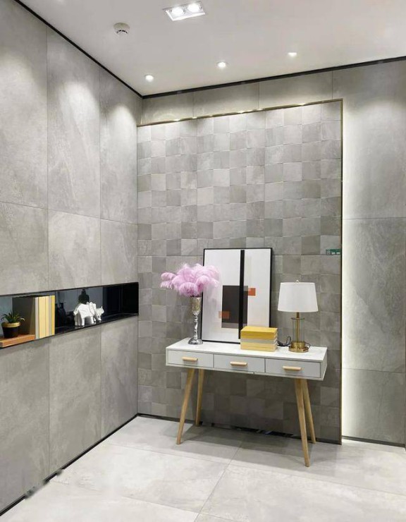 就在名都洛陽(yáng)，名優(yōu)店羅曼締克瓷磚旗艦店開(kāi)業(yè)了