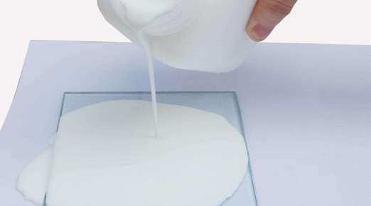 瓷磚背膠粘與不粘，不能作為產品好壞及產品質量的依據