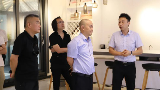 品牌大事|貴州省資源節約利用協會領導蒞臨億合門窗考察調研