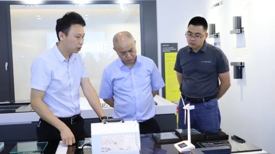 品牌大事|貴州省資源節約利用協會領導蒞臨億合門窗考察調研