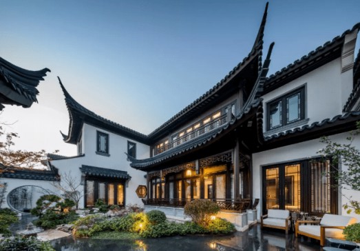 方寸之間，盡顯風華！三宅門窗自成詩畫意境