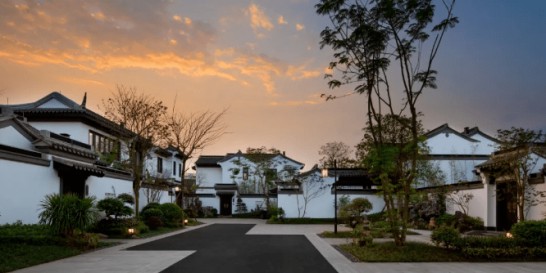 方寸之間，盡顯風華！三宅門窗自成詩畫意境