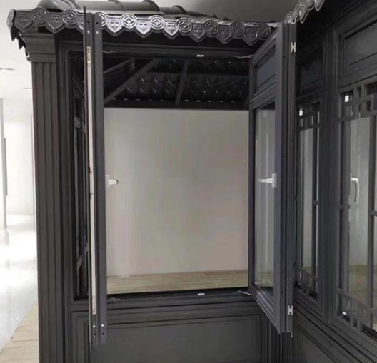 淺談為什么仿古鋁合金門窗會走紅市場 淺談為什么仿古鋁合金門窗會走紅市場