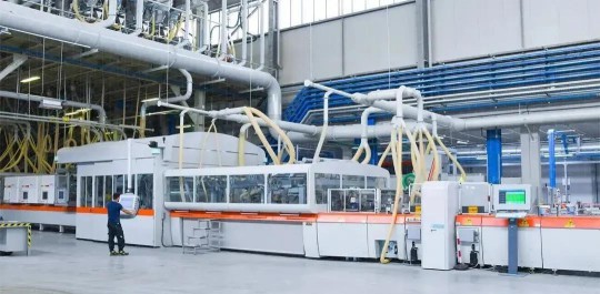 圣堡龍陶瓷:聚勢 鑄市 謀大牌發展之道 圣堡龍陶瓷:聚勢 鑄市 謀大牌發展之道