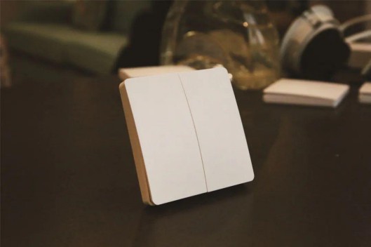 產品測評|鴻雁無源無線隨意貼開關，隨心智能控制