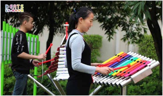 笛馳敲擊樂:從孩童時期起,奏響童話的音符 笛馳敲擊樂:從孩童時期起,奏響童話的音符