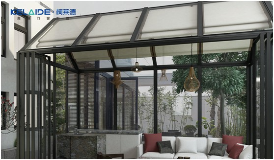 柯萊德:許我一縷陽光 造就滿屋溫暖明亮 柯萊德:許我一縷陽光 造就滿屋溫暖明亮