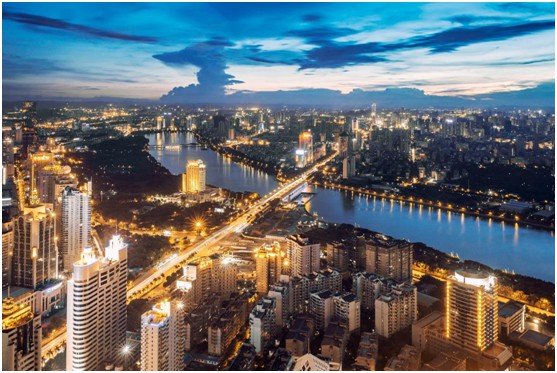 拼搏2020·華動重點區域品牌推介會南寧站震撼來襲