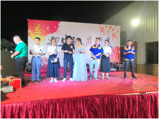 為祖國71華誕獻(xiàn)禮 簡(jiǎn)潔“迎國慶、慶中秋”晚宴圓滿落幕