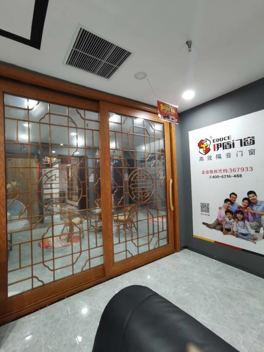 《聚焦伊盾榜樣》第八期:浙湖北鐘祥店鄭總年入500萬的創業路!