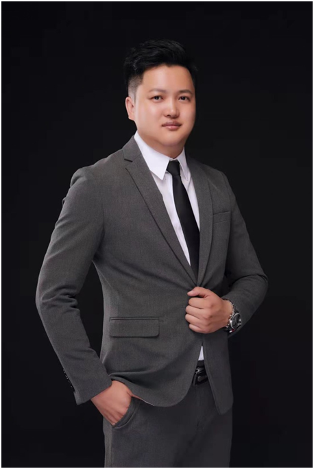 五光十色照明雷建：躬身入局，謀定后動(dòng)